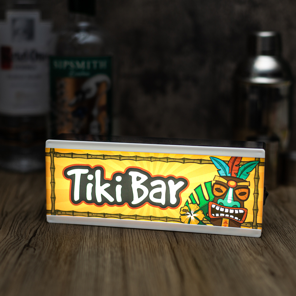 tiki bar with cocktails