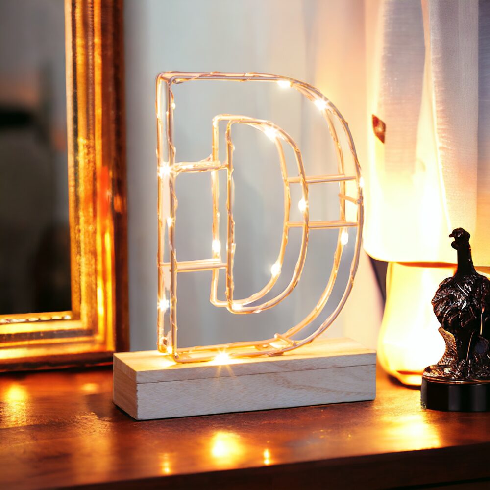 letter light d